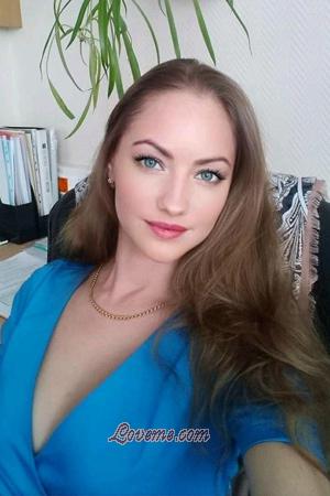 189326 - Elena Age: 34 - Russia