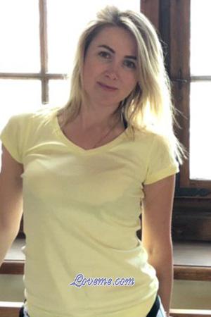 190406 - Anna Age: 35 - Ukraine