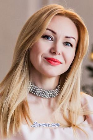 191098 - Svetlana Age: 48 - Russia