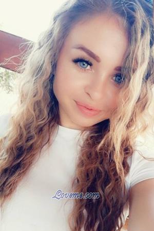 191727 - Valentina Age: 24 - Ukraine