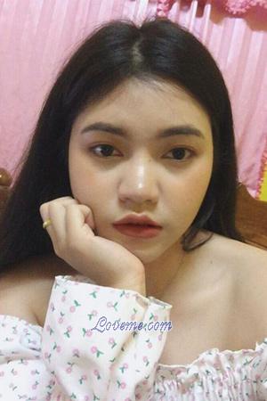 192387 - Kamonchanok Age: 24 - Thailand