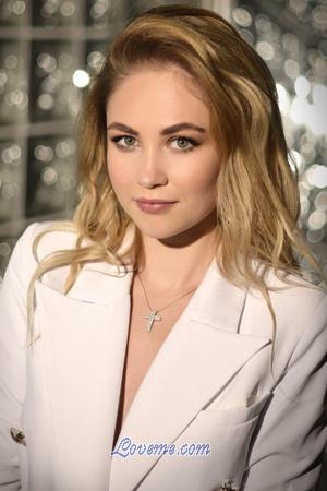 192437 - Elizaveta Age: 23 - Ukraine