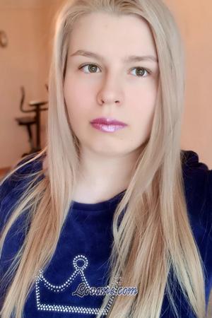 192513 - Ekaterina Age: 23 - Belarus