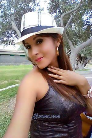 193445 - Ana Age: 31 - Peru