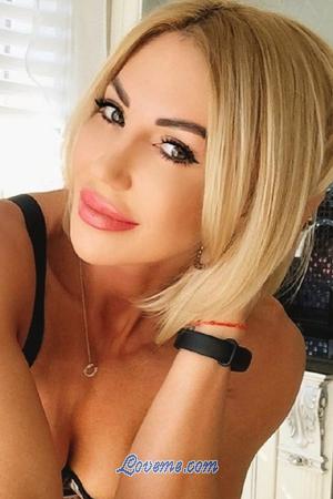 194194 - Irina Age: 41 - Russia