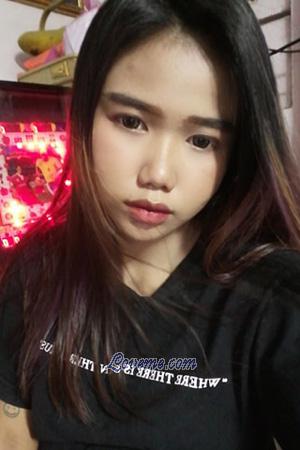 194523 - Areeya Age: 22 - Thailand