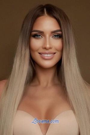 194755 - Olga Age: 24 - Russia