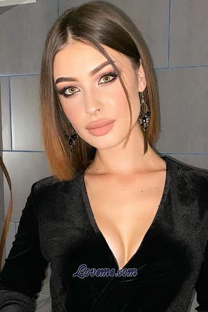 195096 - Julia Age: 22 - Ukraine