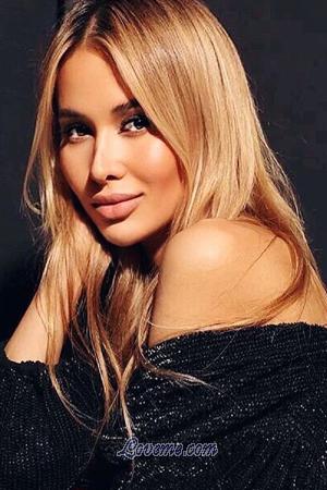 196740 - Berta Age: 32 - Russia