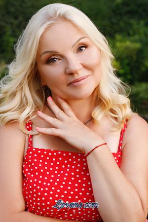 197090 - Valentina Age: 63 - Ukraine