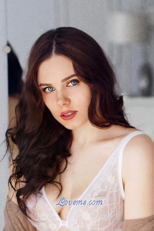 197681 - Elizaveta Age: 27 - Russia