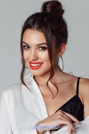 197859 - Anna Age: 26 - Russia