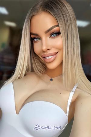 198588 - Svetlana Age: 31 - Russia