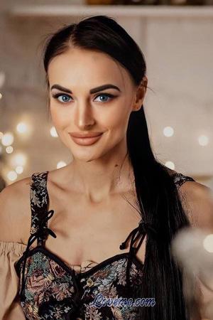 212440 - Uliana Age: 28 - Ukraine