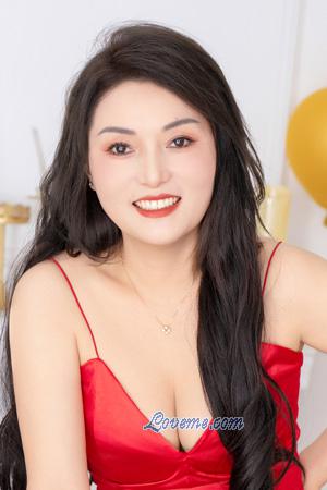 216922 - Alisa Age: 50 - China