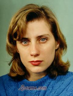 50752 - Elena Age: 41 - Russia