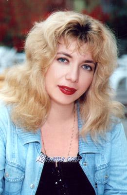 54769 - Inessa Age: 39 - Russia