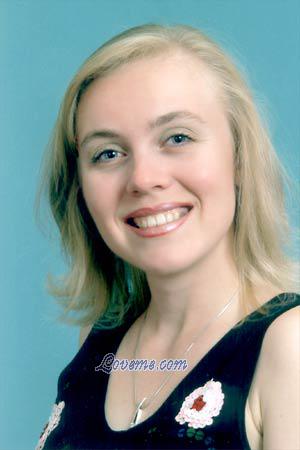 59657 - Olga Age: 33 - Russia