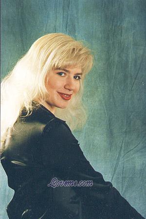 61840 - Eugenia Age: 41 - Russia