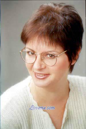 62471 - Anna Age: 47 - Moldova