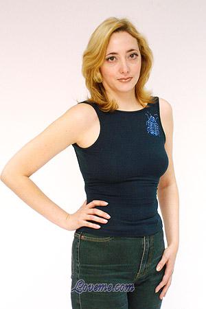 65782 - Elena Age: 39 - Russia