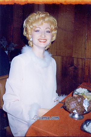 66258 - Regina Age: 44 - Russia