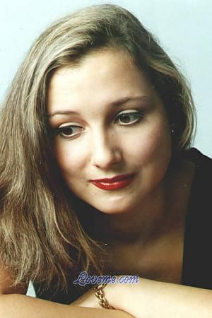 67057 - Elena Age: 32 - Belarus