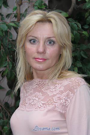 68900 - Elena Age: 44 - Ukraine