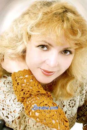 69807 - Viktoriya Age: 44 - Ukraine