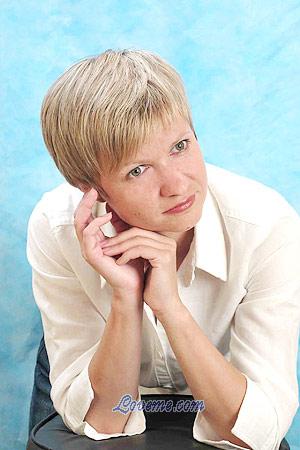 73041 - Svetlana Age: 44 - Russia