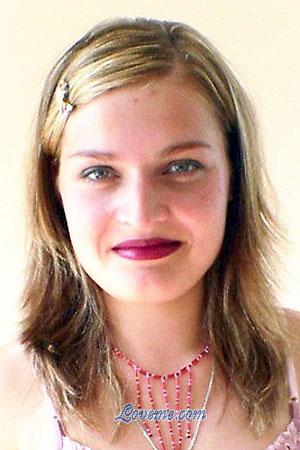 75353 - Vera Age: 29 - Russia