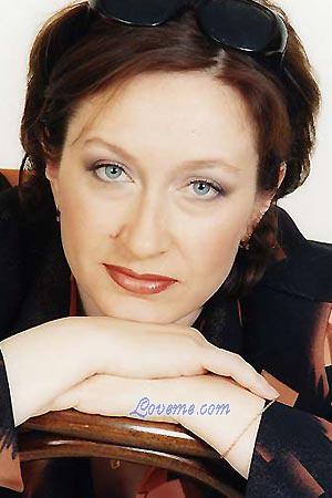 76702 - Inna Age: 42 - Russia