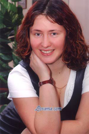 76846 - Elvira Age: 34 - Russia