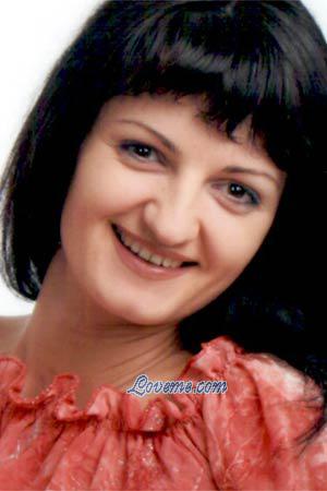 76883 - Oksana Age: 32 - Ukraine