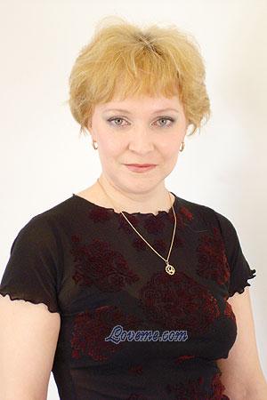78132 - Eugenia Age: 42 - Russia