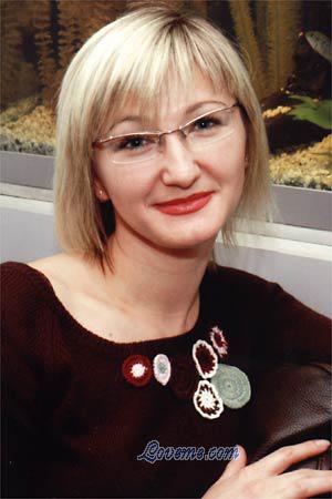 83008 - Tatiana Age: 40 - Russia