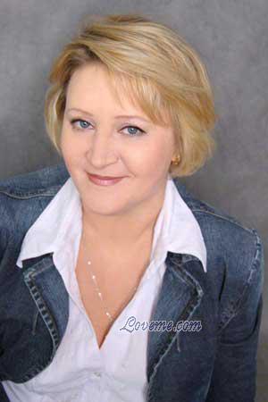 90553 - Larisa Age: 62 - Russia