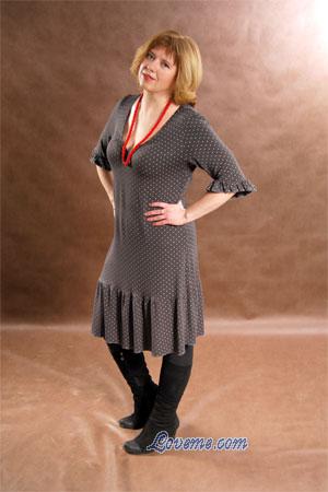 92085 - Elena Age: 55 - Russia