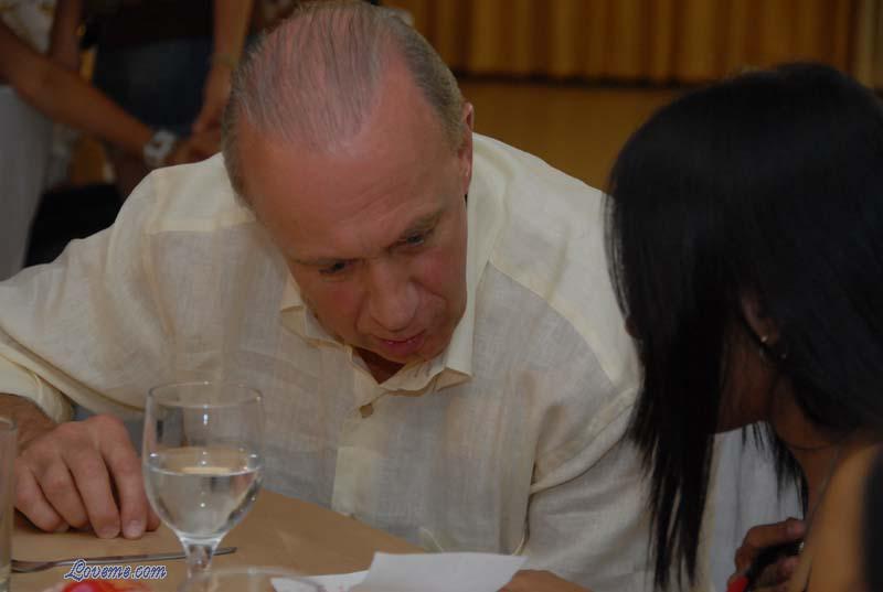 Philippine-Women-5428