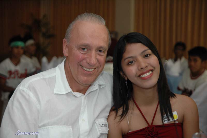 Philippine-Women-7007